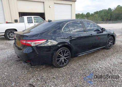 2019 Toyota Camry Se z USA, uszkodzony, nr VIN 4T1B11HK1KU694948